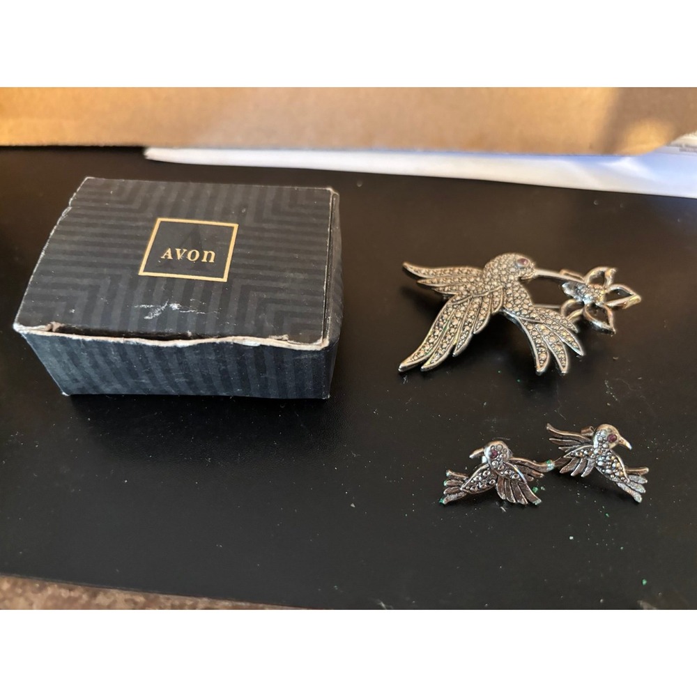 Vintage AVON Hummingbird Brooch Pin Earrings Set Silver Tone